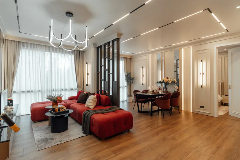 Hennessy Residence — Supplier show apartment photography; exact offered unit is not identified.
